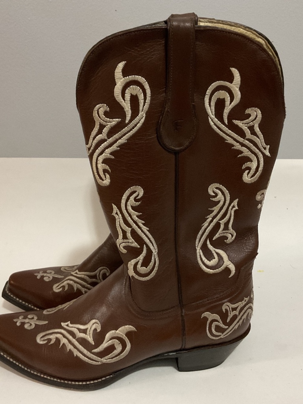 Women’s Ferrini All Leather Brown Cowboy Boots with Cream Stitched Design, 10 M